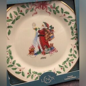NIB Lenox Annual Santa Claus China Plate 1994